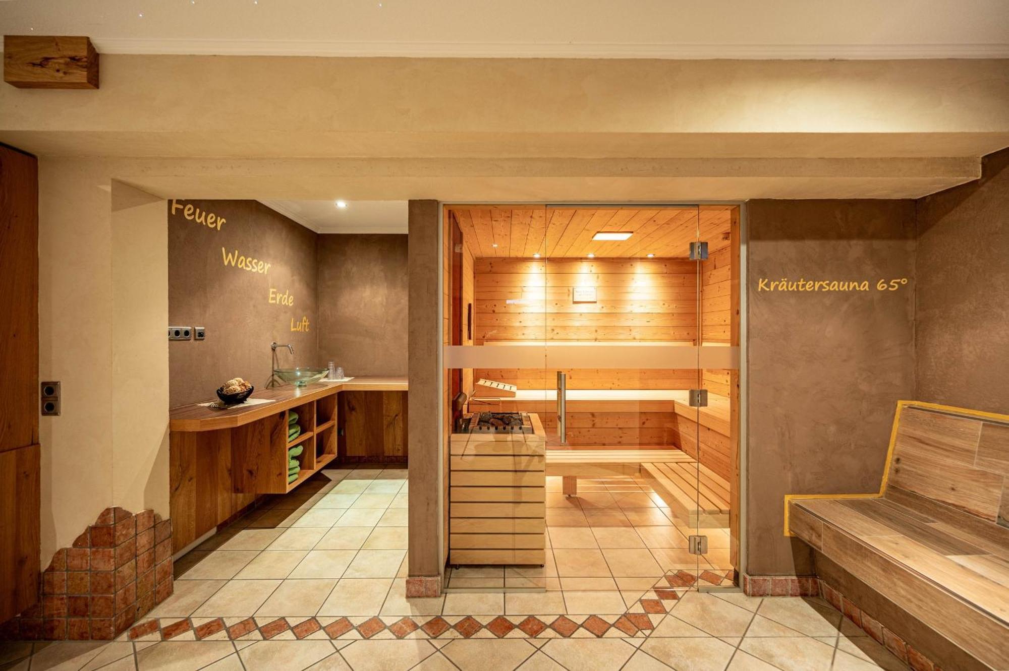 ايروالد Rustika - Appartements & Spa المظهر الخارجي الصورة